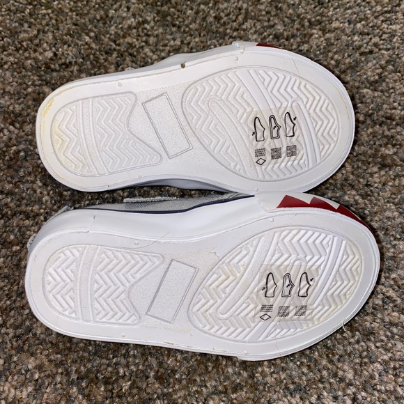 Brand new with tag shark shoes! - Picture 2 of 4